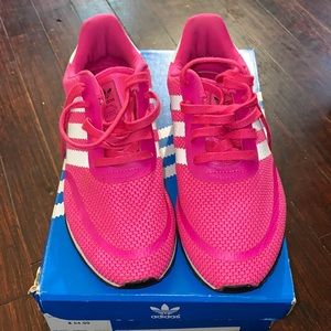 Adidas girls white/pink sneakers size 3